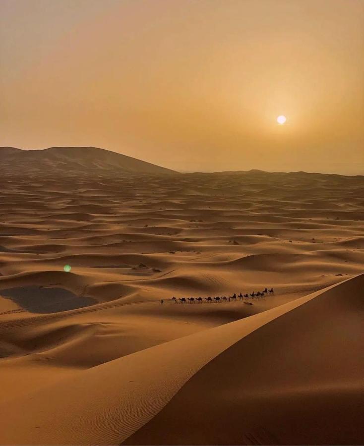 Authentic Luxury Camp Hotell Merzouga Exteriör bild