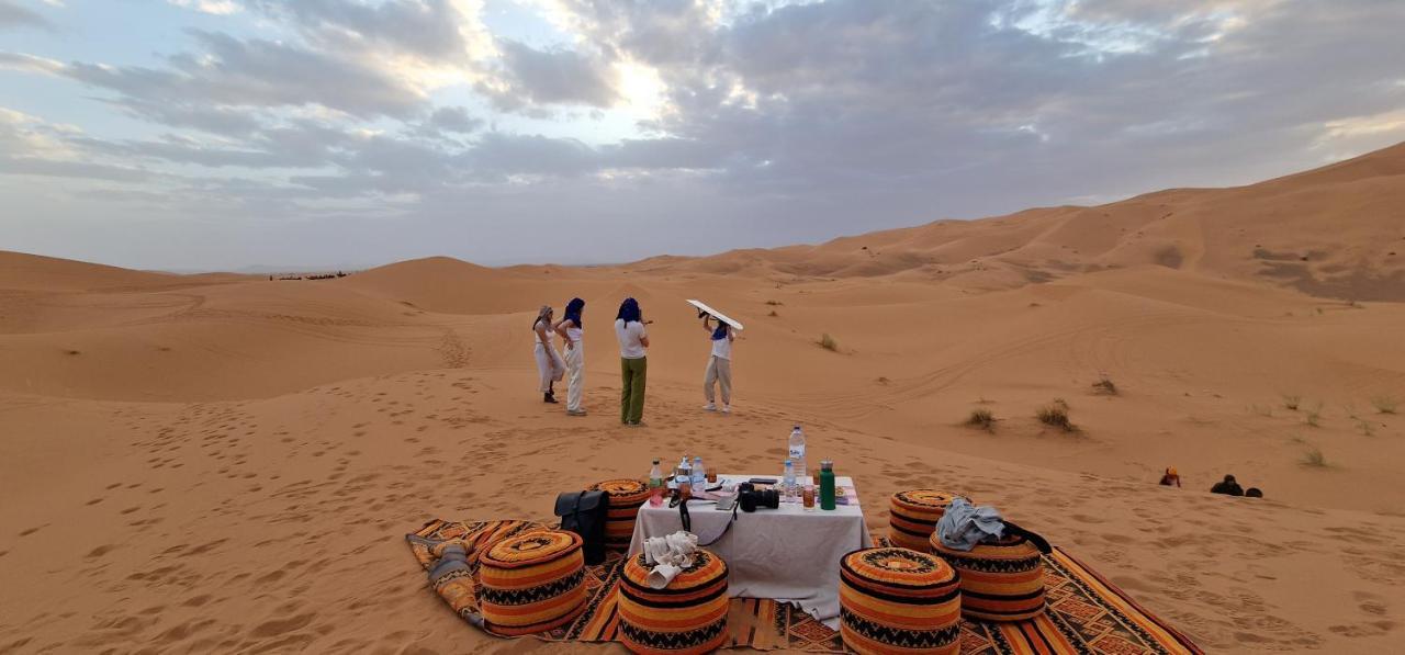 Authentic Luxury Camp Hotell Merzouga Exteriör bild