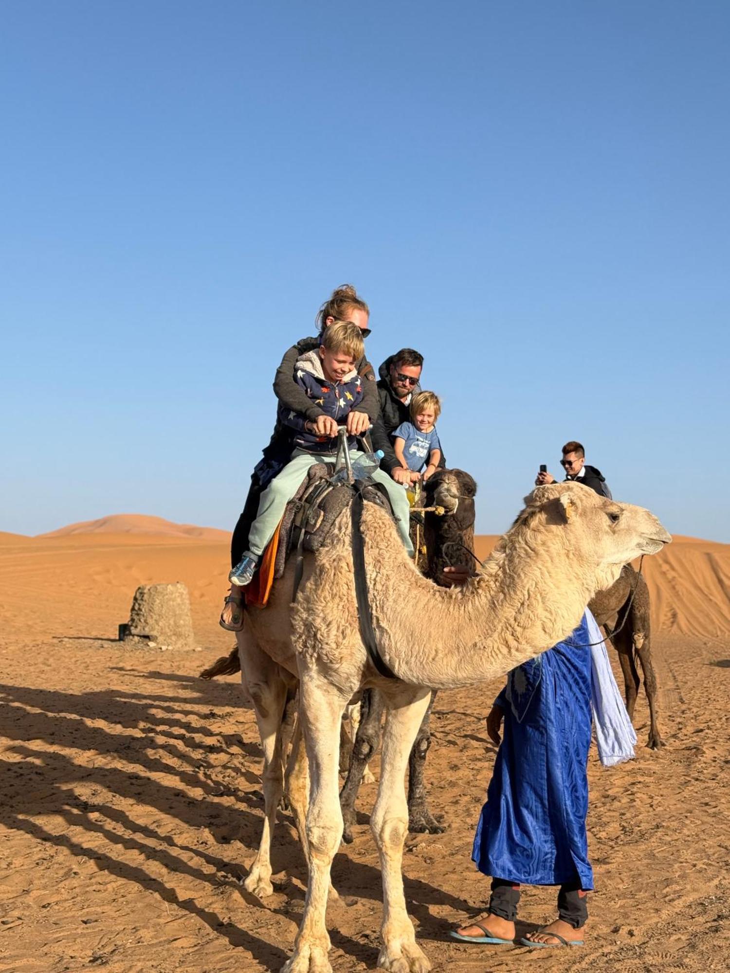 Authentic Luxury Camp Hotell Merzouga Exteriör bild